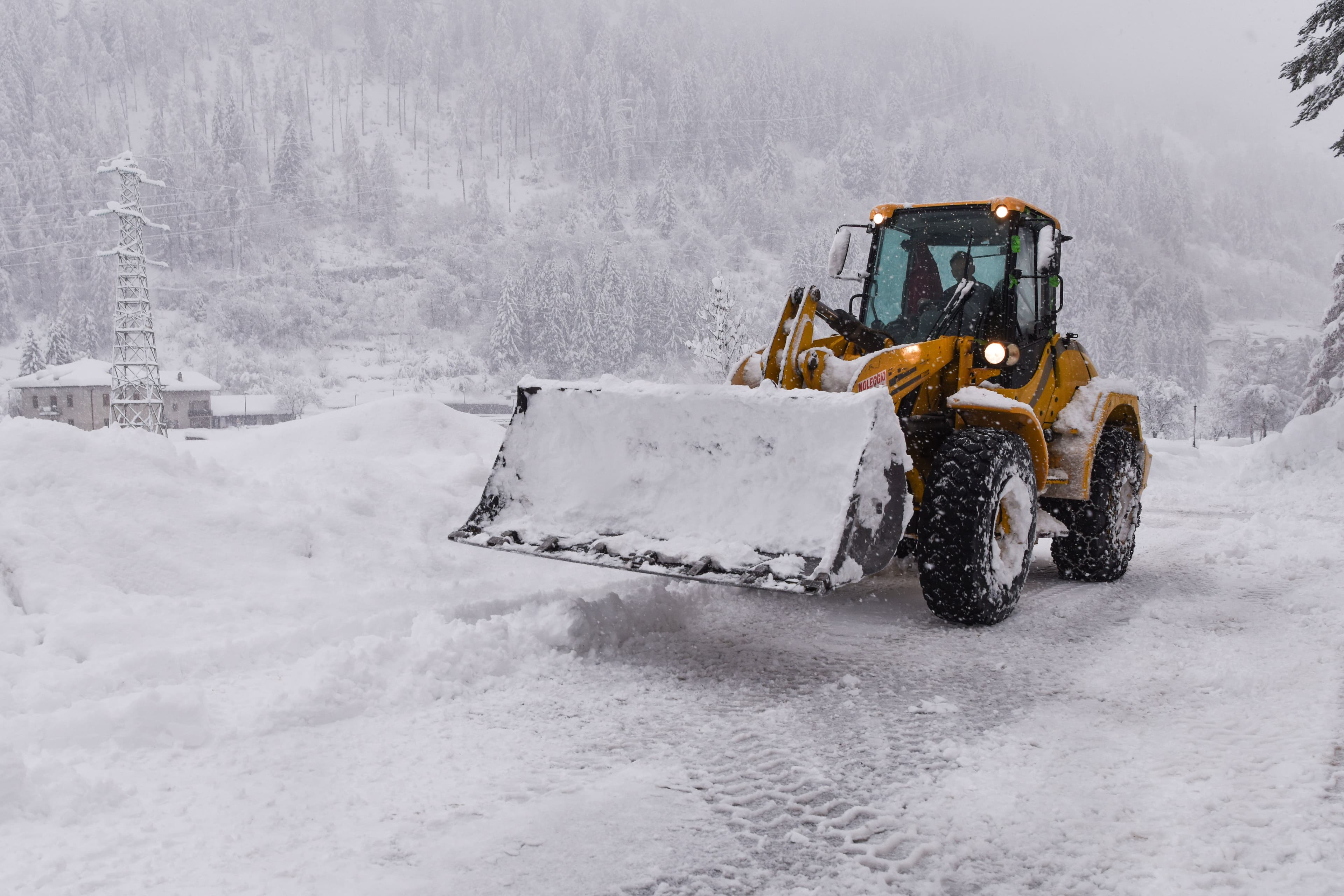 Commercial Snowplowing image
